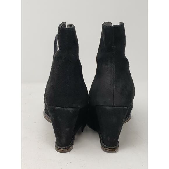 EUC Kate Spade New York Black Suede Wedge Ankle Boots Lace Up Booties Size 9M - Picture 3 of 8
